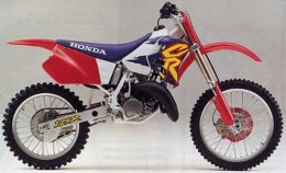 TECNOSEL (BLACKBIRD) POKROWIEC/POSZYCIE NA SIEDZENIE HONDA CR 125 '93-'97, CR 250 92-'96, REPLICA OEM HONDA '95, KOLOR NIEBIESKI